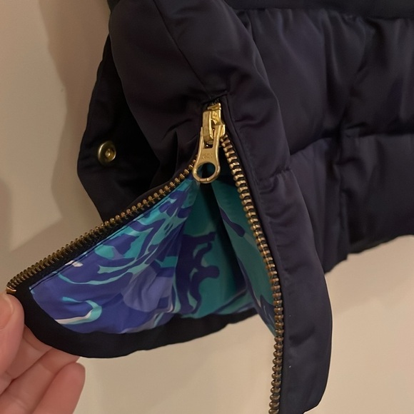 Lilly Pulitzer Navy Isabella Puffer Vest - Picture 3 of 5